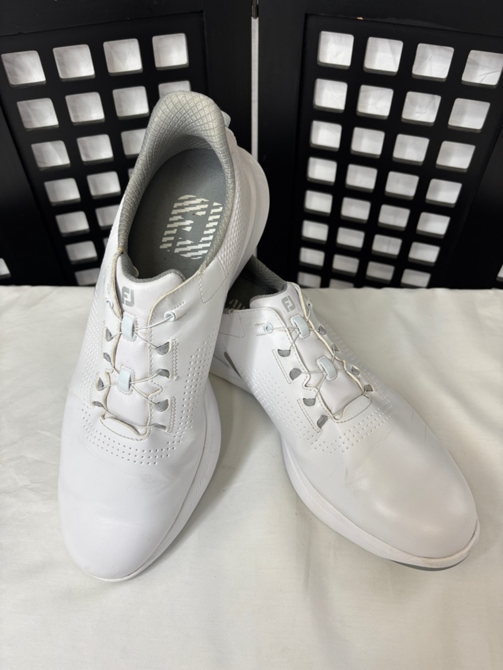 🤍 FootJoy Golf Shoes Mens 11.5 White FJ Athletic Cleats 55446 Spikeless 🤍